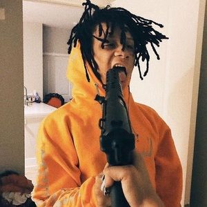 Meet your Posher, Ethan